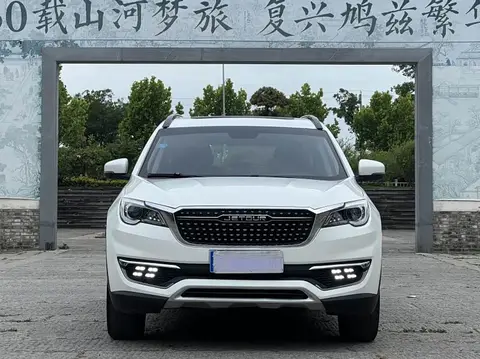 2019 Jetour X7 photo