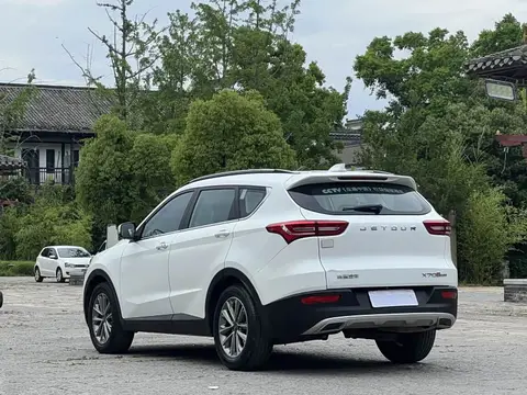 2019 Jetour X7 photo