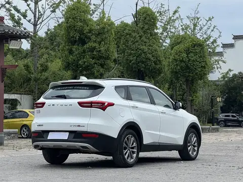 2019 Jetour X7 photo