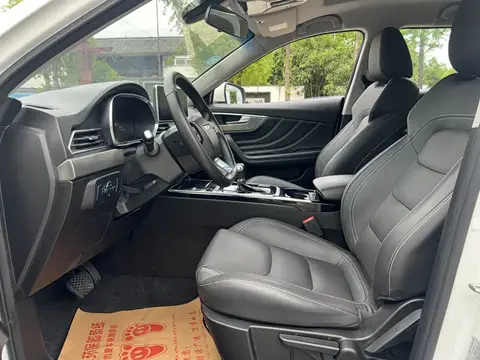 2019 Jetour X7 photo