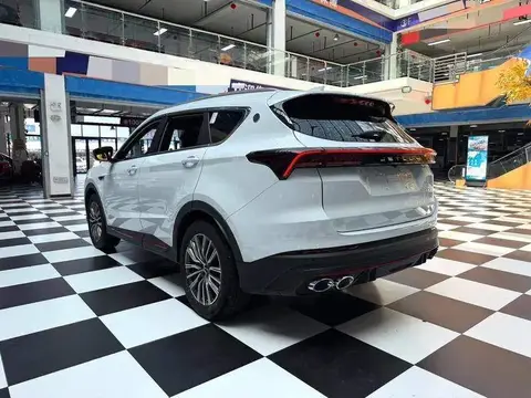 JETOUR X70 PRO 2023 1.5T DCT Comfort 7-seater photo