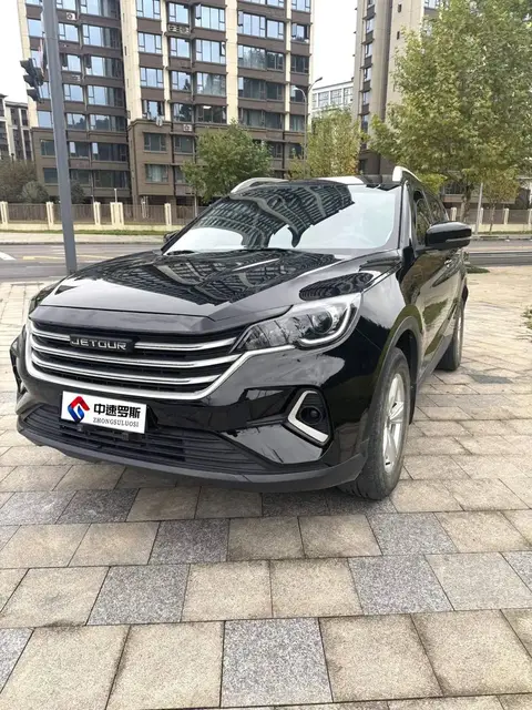 JETOUR X70M 2020 Model 1.5T Manual Elite Partner 5 Seater photo