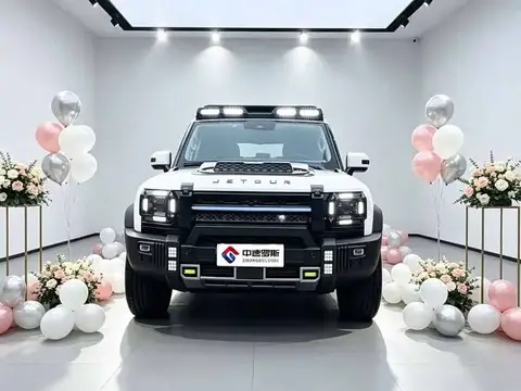 Jetour Traveler 2024 2.0T 4WD Yueye PRO photo