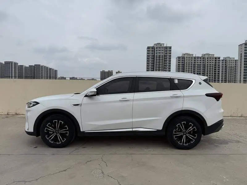 JETOUR X70 PLUS 2024 Champion Edition 1.5T DCT Champion PRO 7-seater photo