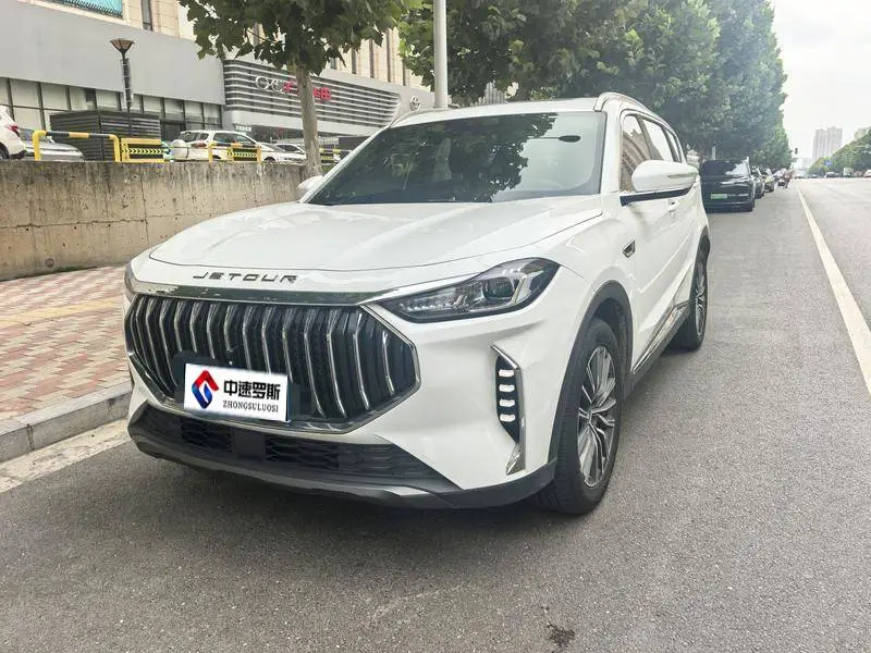 JETOUR X70 PLUS 2023 1.5T DCT Brave PLUS 5-seater