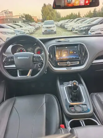Jetour X70 2018 1.5T Manual Power Edition photo