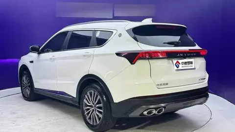 JETOUR X70 PLUS 2023 1.5T DCT Brave PLUS 7-seater photo