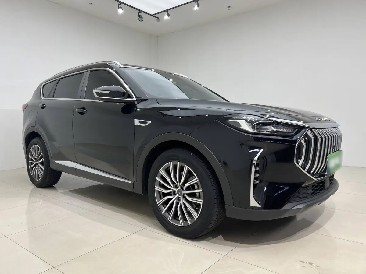 JETOUR X70 PLUS 2023 1.5T DCT Brave PLUS 5-seater photo