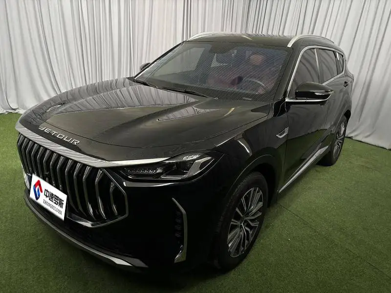 JETOUR X70 PLUS 2023 1.5T DCT Brave PLUS 7-seater