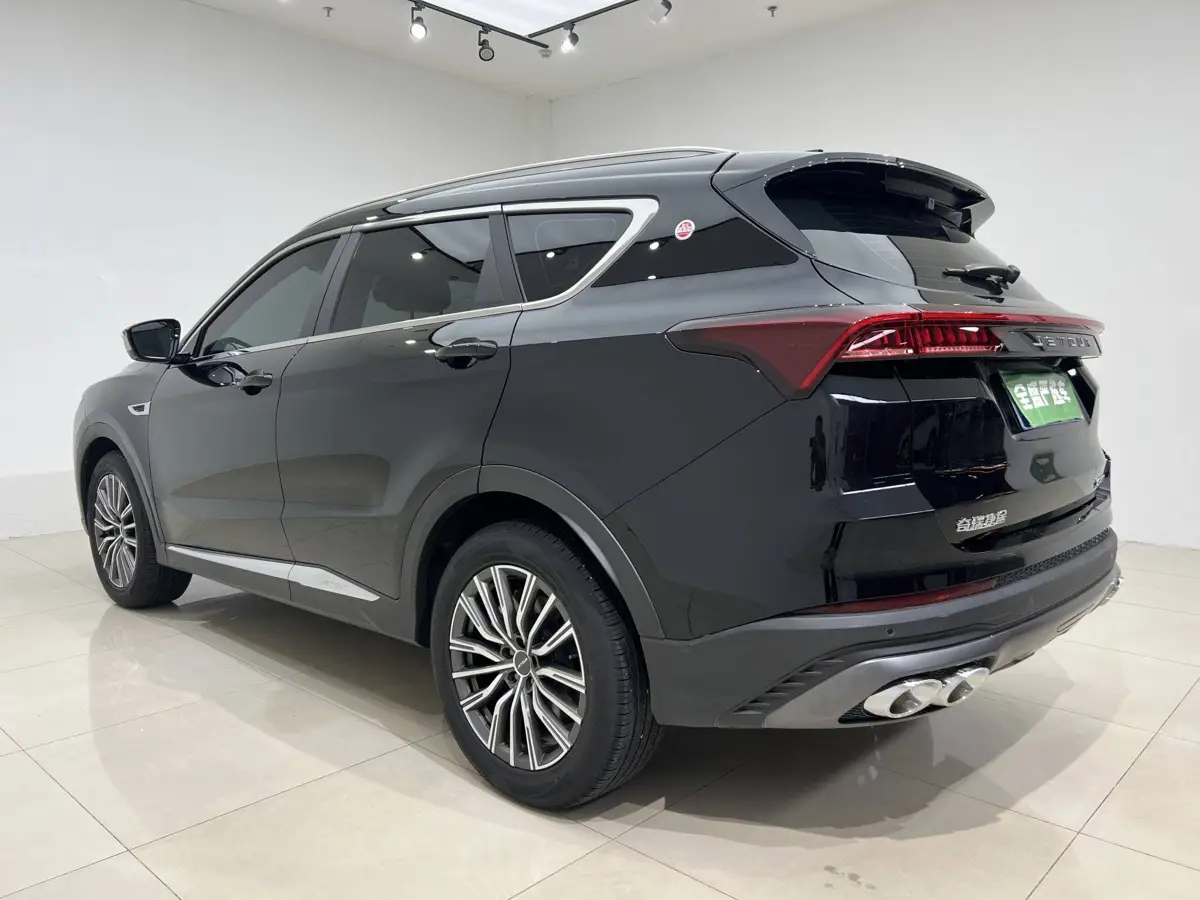 JETOUR X70 PLUS 2023 1.5T DCT Brave PLUS 5-seater photo