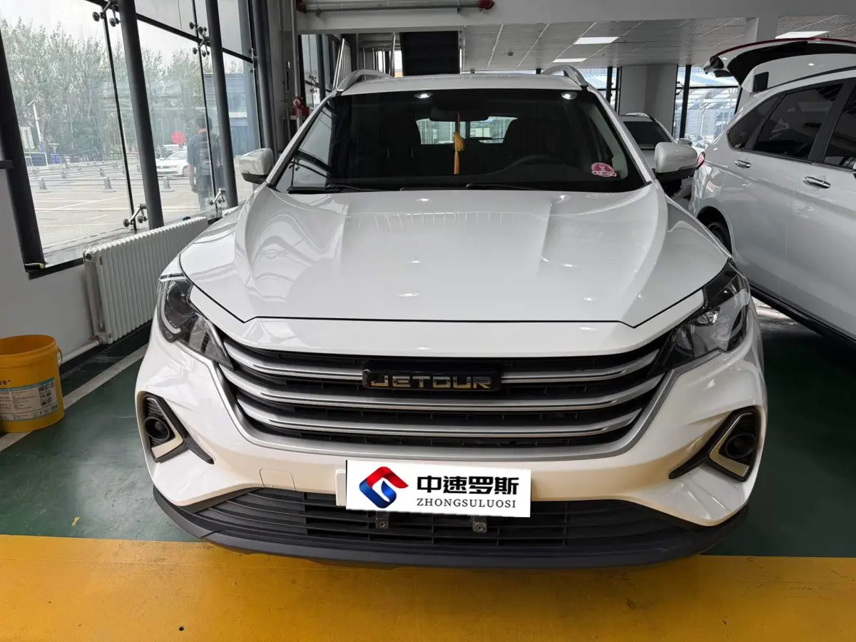 JETOUR X70M 2021 1.5T DCT Premium Partner 7-seater photo