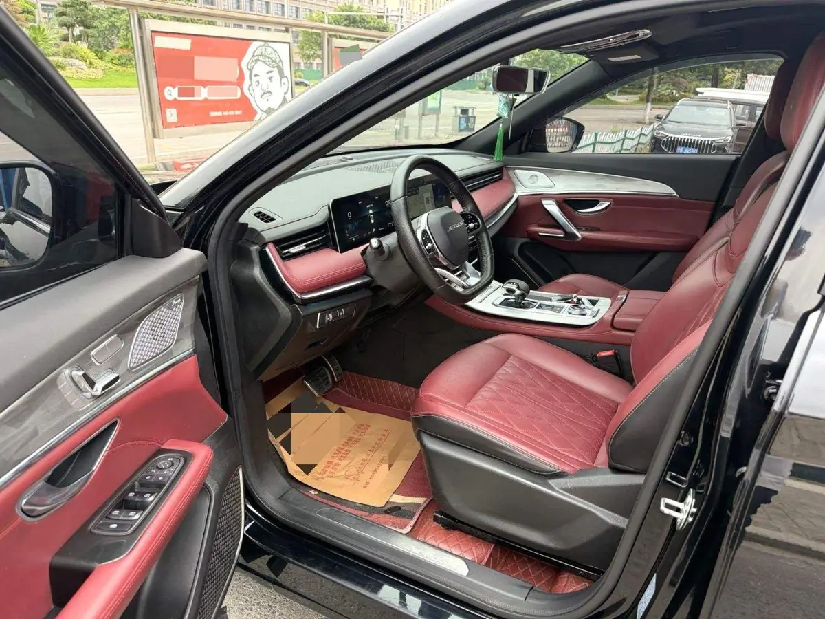 JETOUR X70 PLUS 2023 1.6T DCT Powerful 5-seater photo