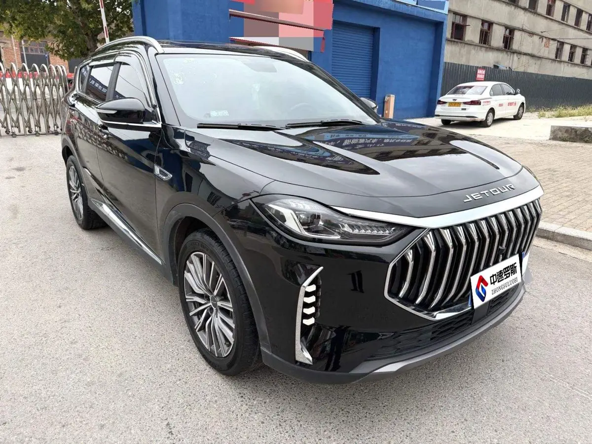 JETOUR X70 PLUS 2023 1.6T DCT Powerful 5-seater photo